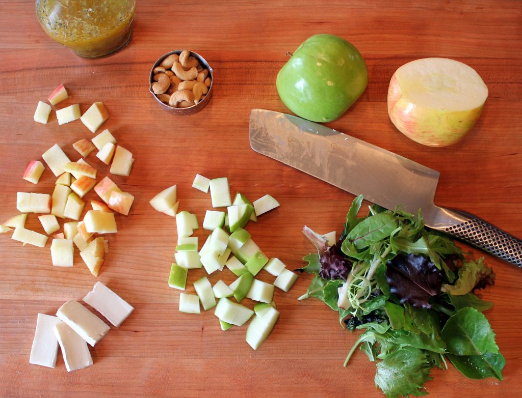 apple brie cashew salad