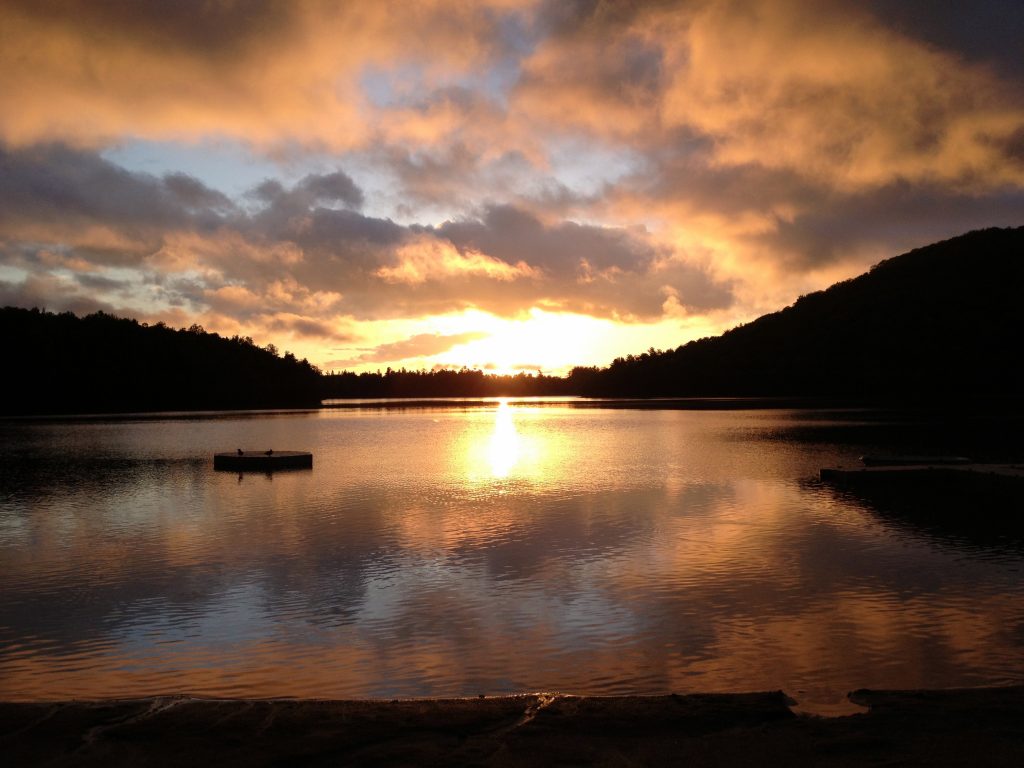 Auberge du Lac Morency Sunrise