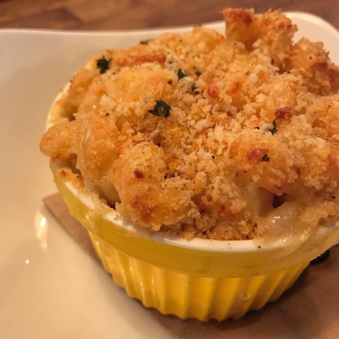 Truffle Mac n cheese