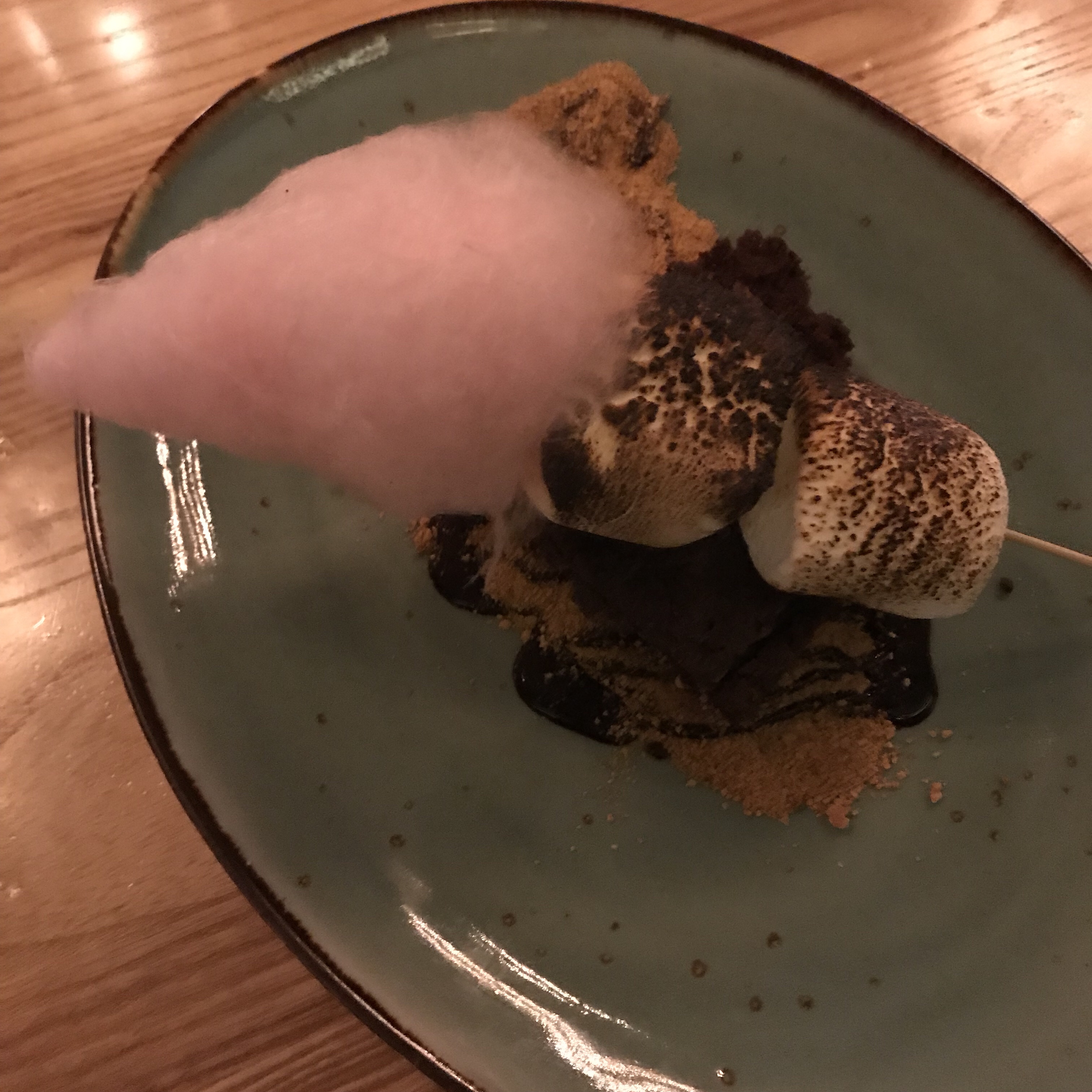 Smores with cotton candy