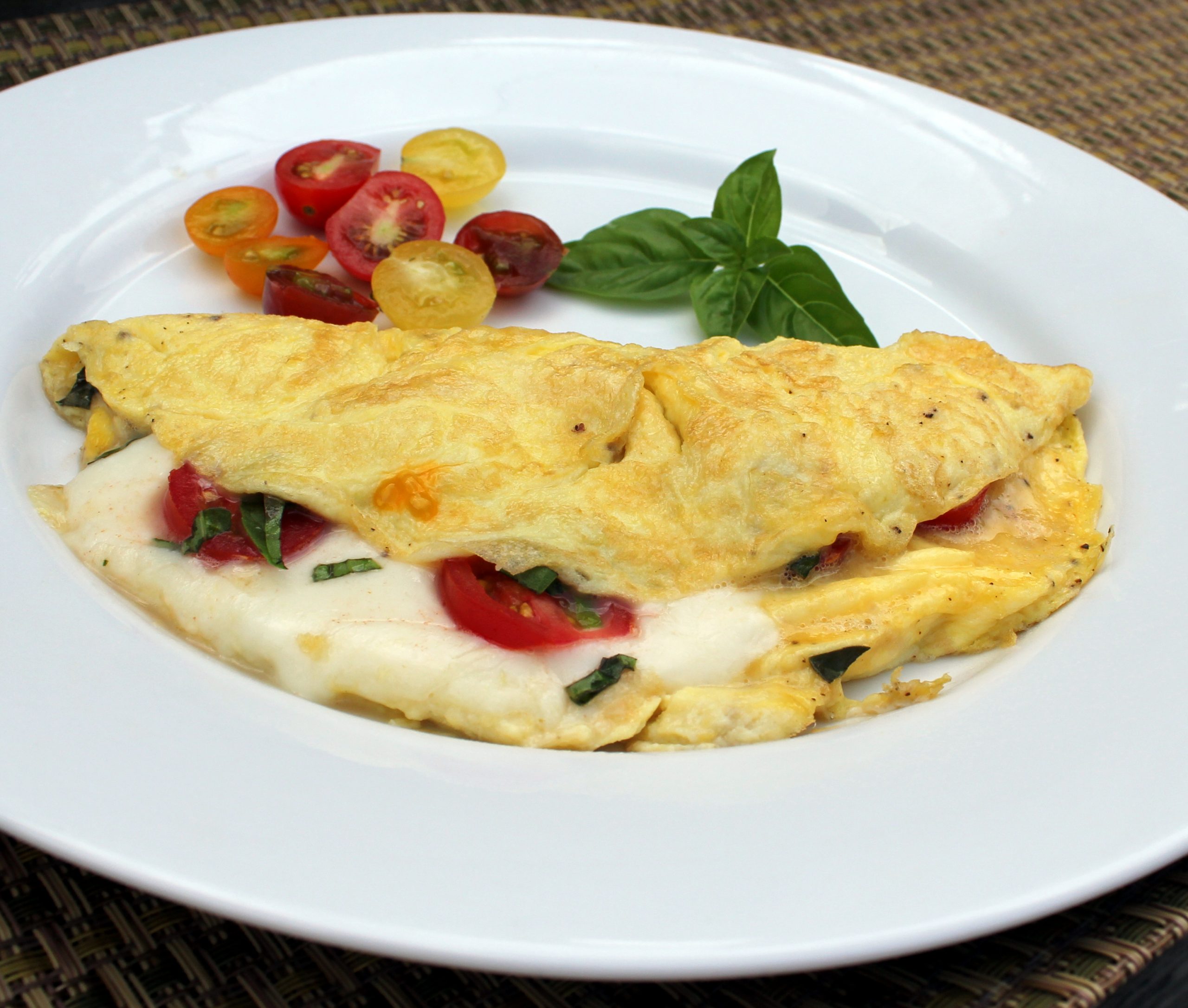 caprese omelette