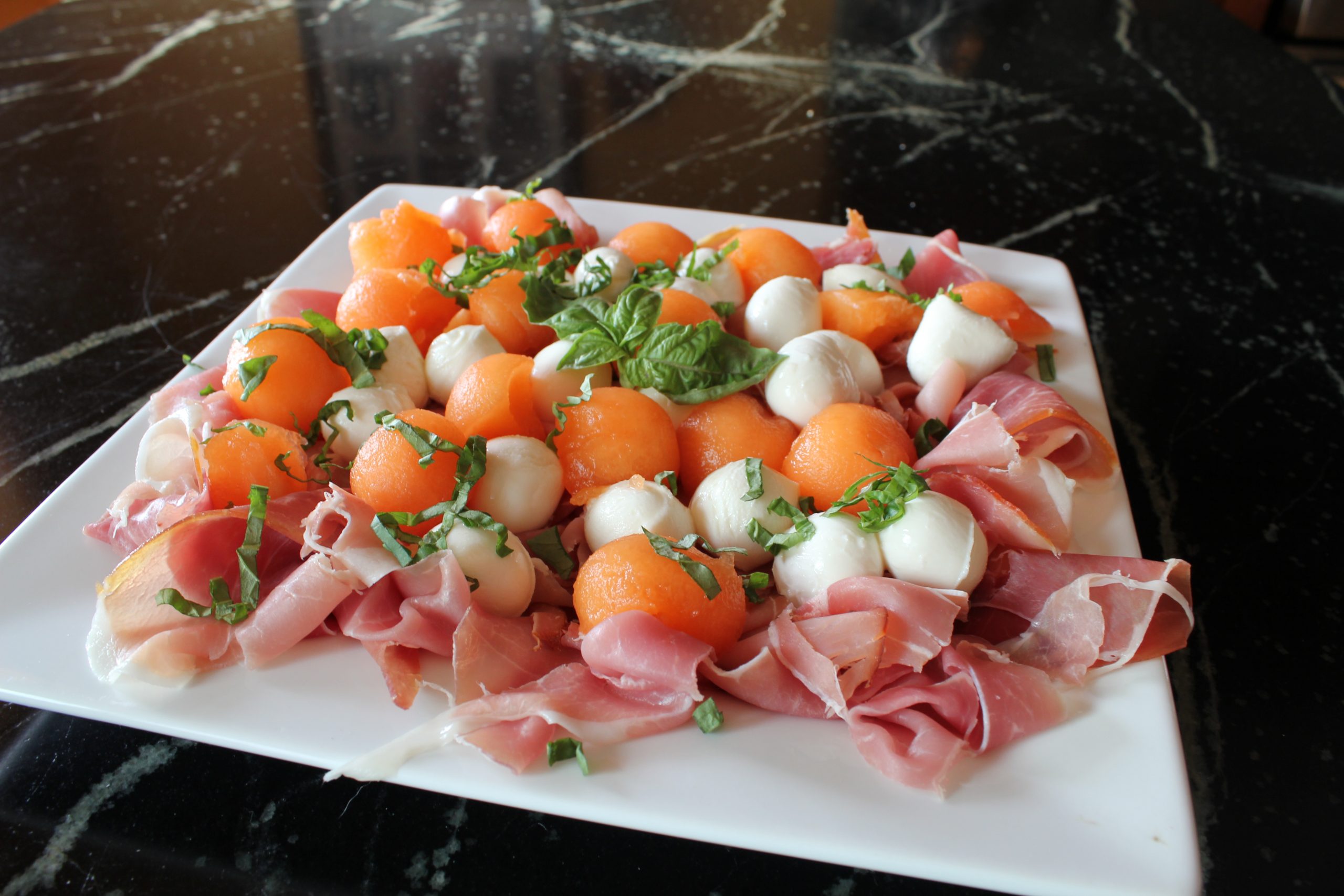 prosciutto mozzarella and melon